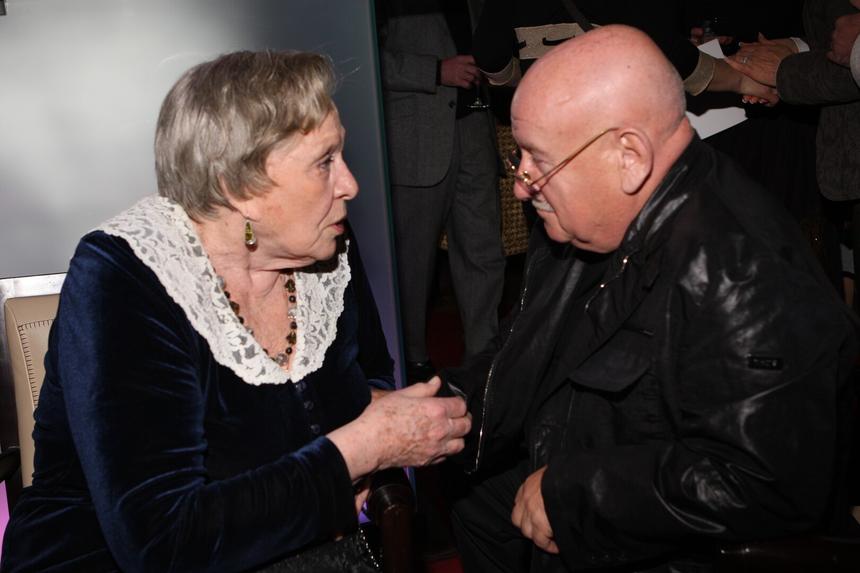 Певец Юлиан сообщил, что Алла Пугачева очень любила Нонну Мордюкову