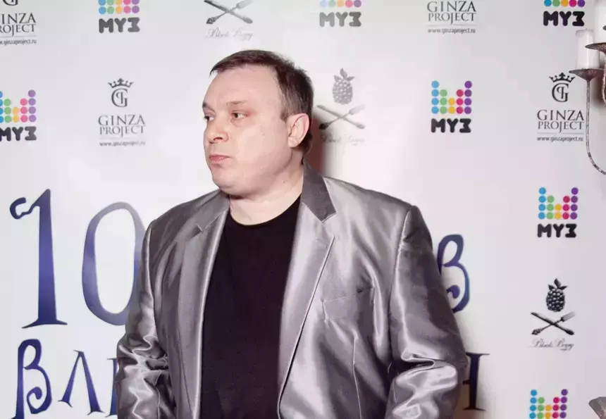 Не собирается возвращаться в Россию: куда сбежал от следствия обвиняемый в мошенничестве Андрей Разин