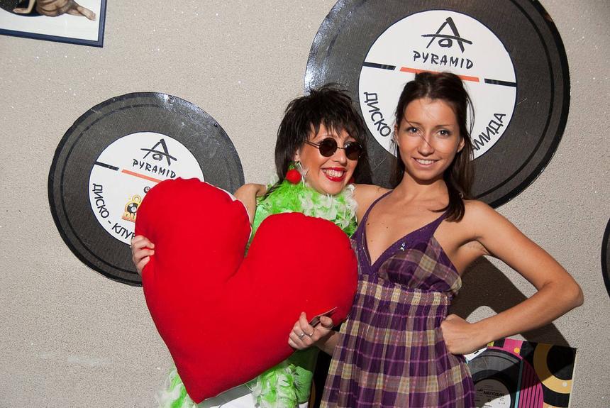 «О чем может петь девочка?»: солистка «Мураками» Диляра Вагапова о конфликтах в группе и работе с Димой Биланом