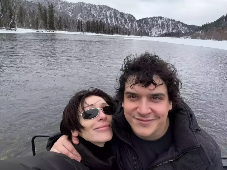 Муж Насти Ивлеевой подарил ей браслет за 4 млн рублей