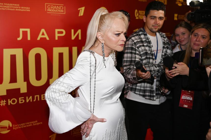 Лариса Долина готовит новый иск к Полине Лурье: известны требования певицы