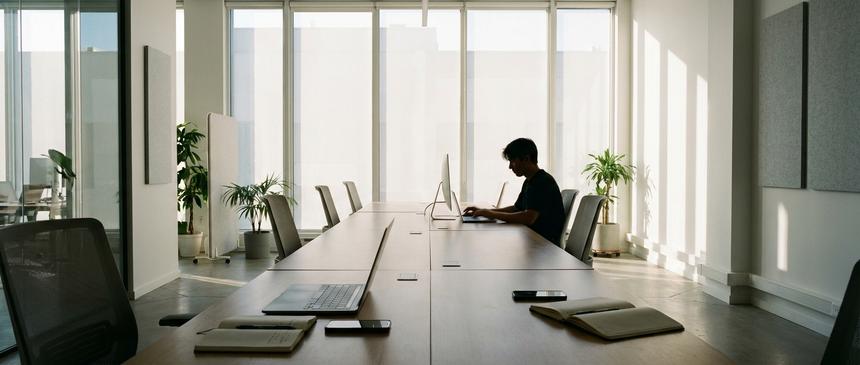 «Новый краш подростков»: 14-летний сын Боярской и Матвеева покорил соцсети редкими фото