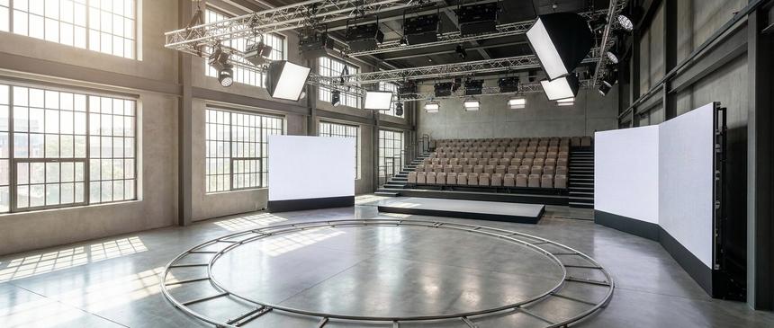 «Хочу сильно испортить им жизнь»: звезда «Однажды в России» объявил войну Хилькевич