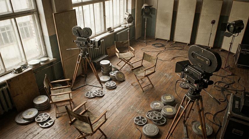 «Мы снимали почти два года»: звезда «Приключений Электроника» Владимир Торсуев рассказал о замороженном продолжении культового фильма