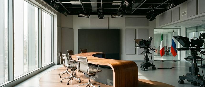 «Должны извиниться от всей страны»: Виктория Боня потребовала от Соловьёва публично покаяться перед премьер-министром Италии